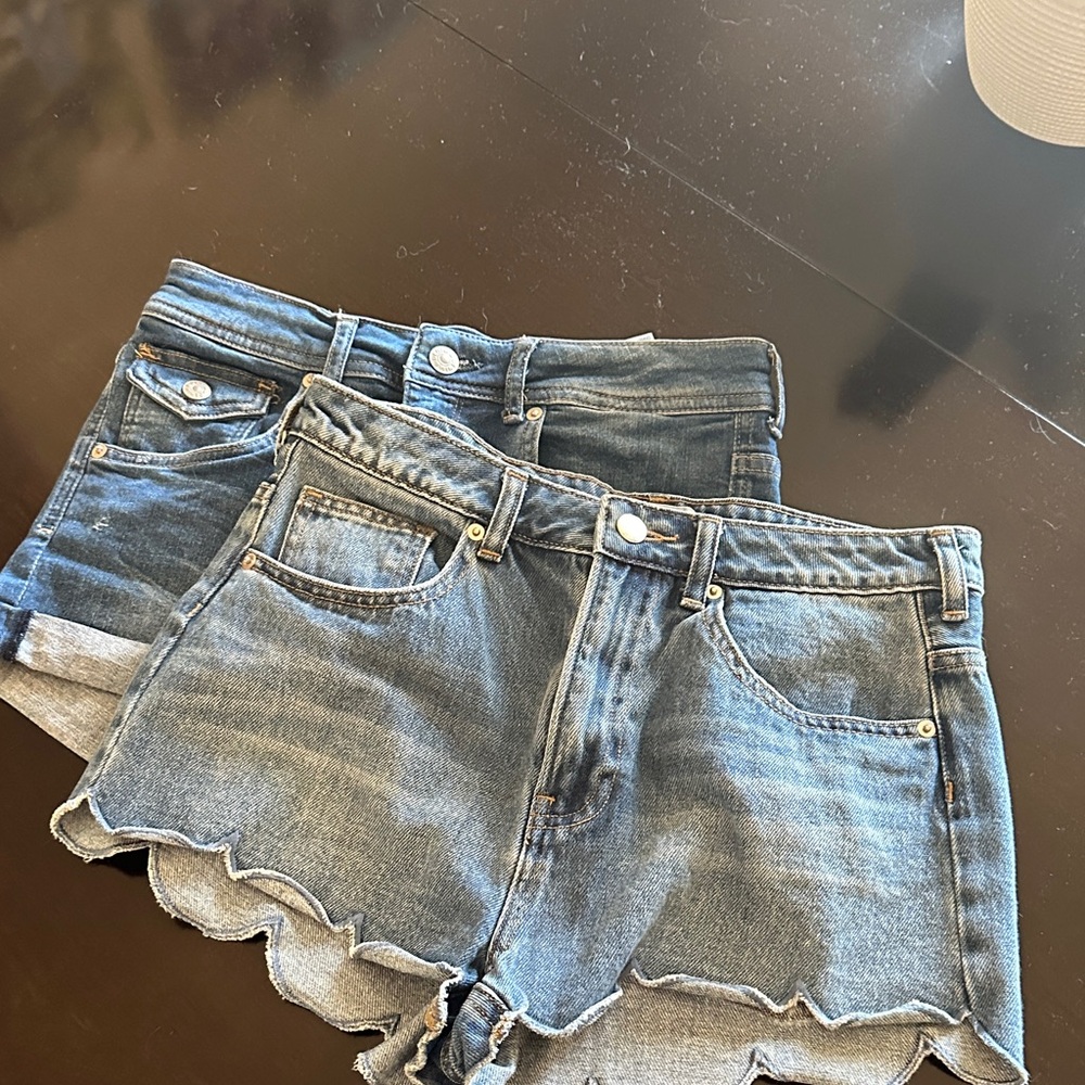 Lot of two Denim H&M shorts size 6